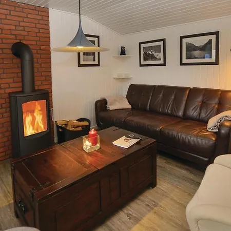 Three-bedroom In Holiday home Augustenborg