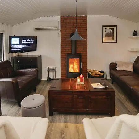 Holiday home Lovely In With House Sea View Augustenborg